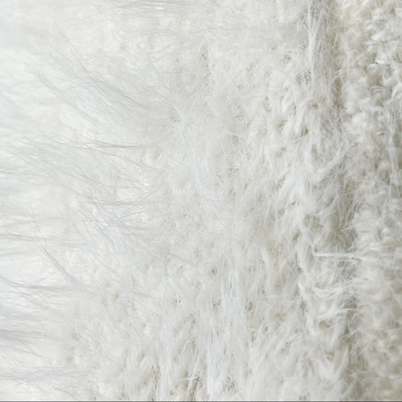 Anthropologie White Pocketed Eyelash Fuzzy Cozy Open Front Cardigan Size Small - Picture 13 of 14